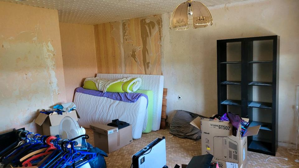 Einfamilienhaus Borken (Hessen) - 5 Zimmer, 170 m&sup2;, 180.000&euro; | Angebot:23088507