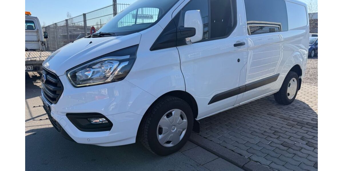 Ford Transit Custom 188.000 km 9.900 &euro; Saarlouis 66740