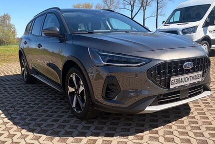 Ford Focus 9.759 km 24.880 &euro; Glauchau 08371