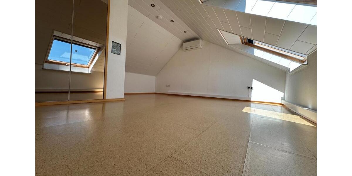 Maisonettenwohnung Eppelborn - 3 Zimmer, 80 m&sup2;, 700&euro; | Angebot:26328114