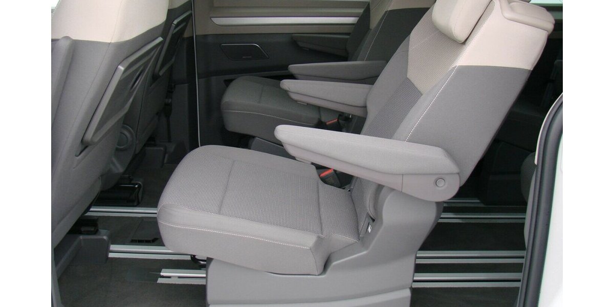 VW T7 Multivan Edition 1,5TSI eHybrid 4M AHK H&K ACC 2.384 km 59.980 &euro; Falkensee 14612