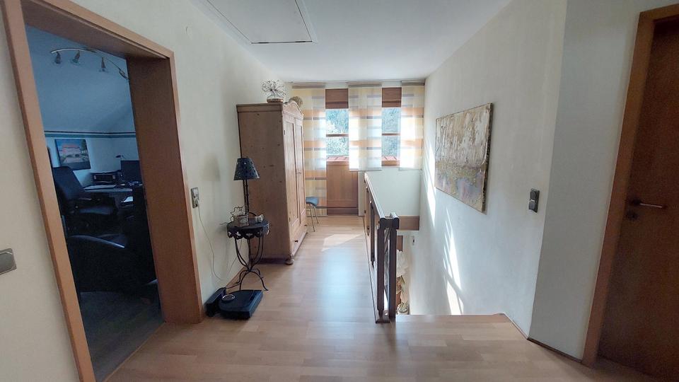 Einfamilienhaus Lennestadt - 6 Zimmer, 135 m&sup2;, 405.000&euro; | Angebot:26124504
