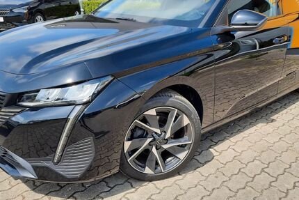 Peugeot 308 26.350 km 19.750 &euro; Werdau 08412