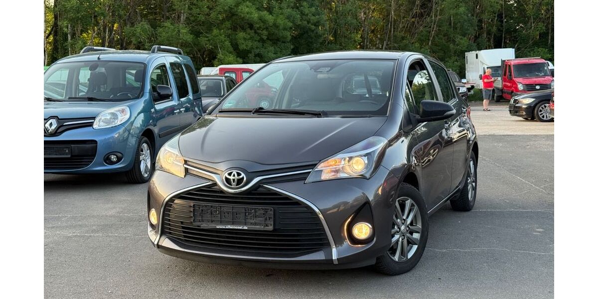 Toyota Yaris 194.000 km 6.700 &euro; Bitburg 54634