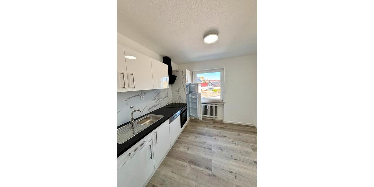 Etagenwohnung Petersberg - 3 Zimmer, 90 m&sup2;, 1.585&euro; | Angebot:26293213