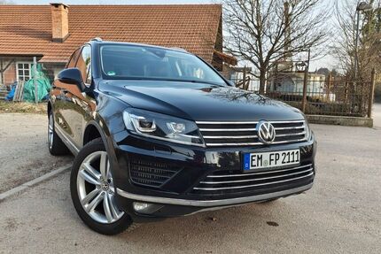 VW Touareg 76.000 km 25.600 &euro; Teningen 79331