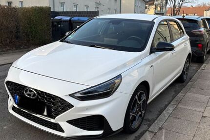 Hyundai i30 32.100 km 17.500 &euro; Essen 45357