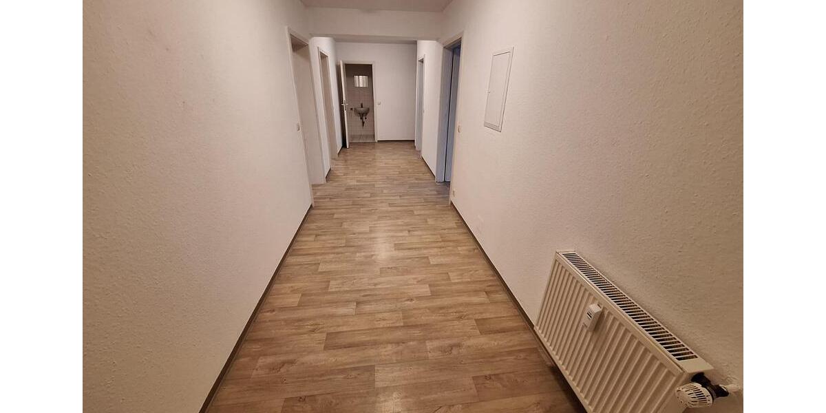 Etagenwohnung Kahla - 3 Zimmer, 72 m&sup2;, 500&euro; | Angebot:24979858