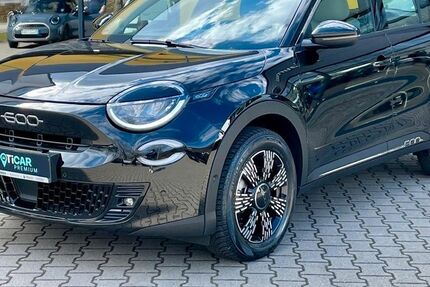 Fiat 600 23.673 km 17.980 &euro; Kelheim 93309