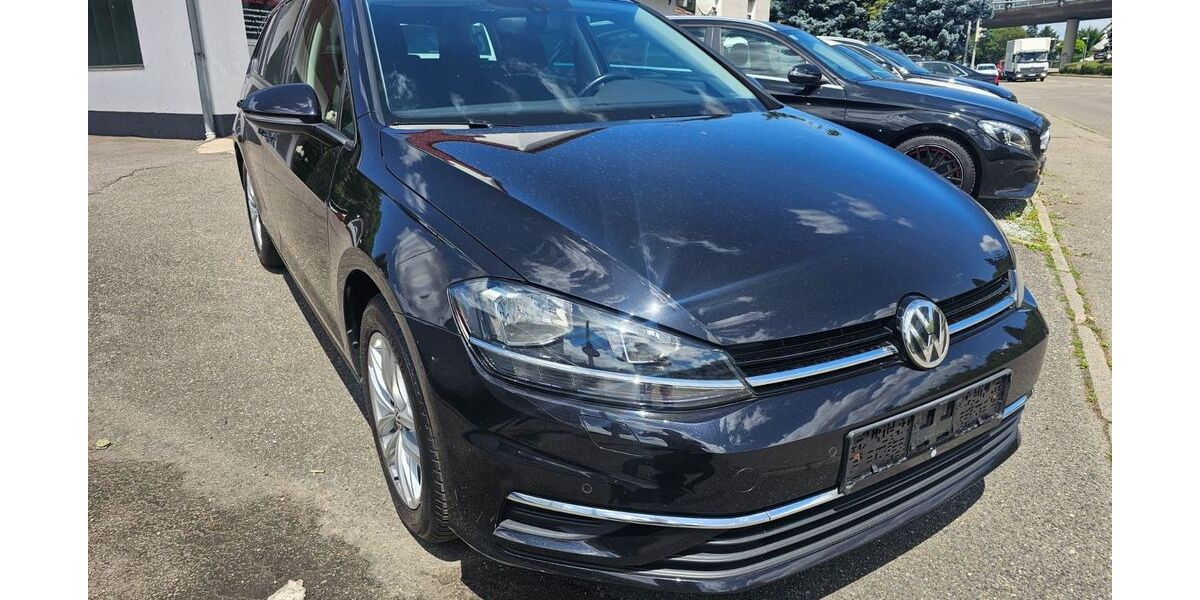 VW Golf 131.000 km 13.390 &euro; Neckarsulm 74172