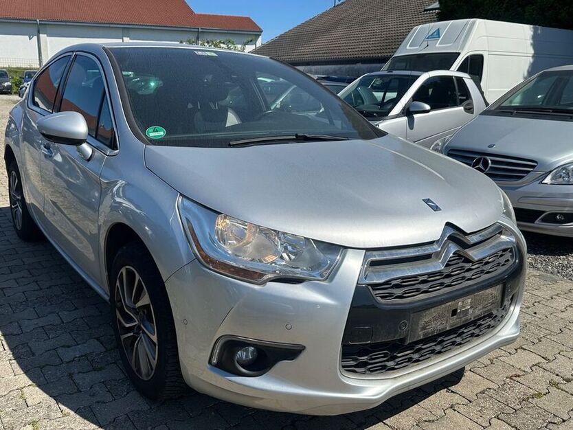 DS4