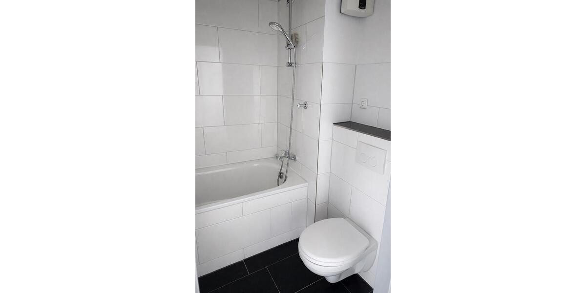 Etagenwohnung Wolfsburg Detmerode - 5 Zimmer, 82 m&sup2;, 169.000&euro; | Angebot:26932404