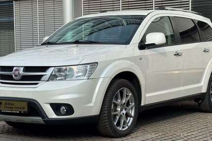 Fiat Freemont 132.100 km 10.800 &euro; München 81547