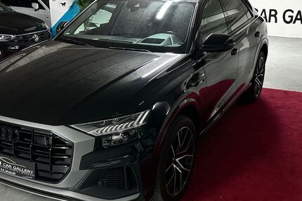 Audi Q8 109.000 km 47.999 € Berlin 12099