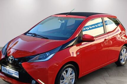 Toyota Aygo (X) 75.510 km 9.490 &euro; Düsseldorf 40599