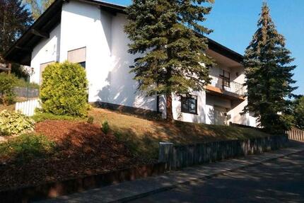 Haus Hermeskeil - 5 Zimmer, 200 m&sup2;, 1.650&euro; | Angebot:26400257