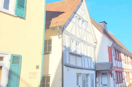Haus zum Kaufen in Bad Homburg 560.000 € 135 m²