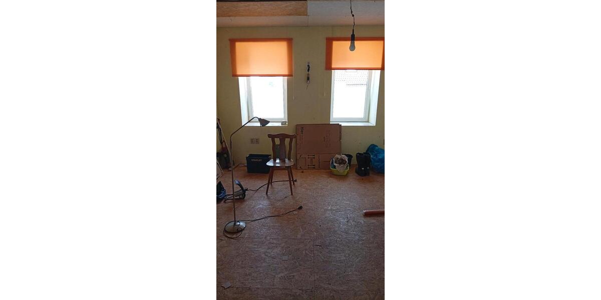 Einfamilienhaus Wadern - 5 Zimmer, 94 m&sup2;, 69.000&euro; | Angebot:27010156