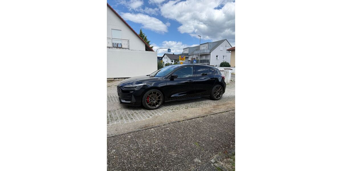 Ford Focus 16.236 km 35.999 &euro; Ingolstadt 85055