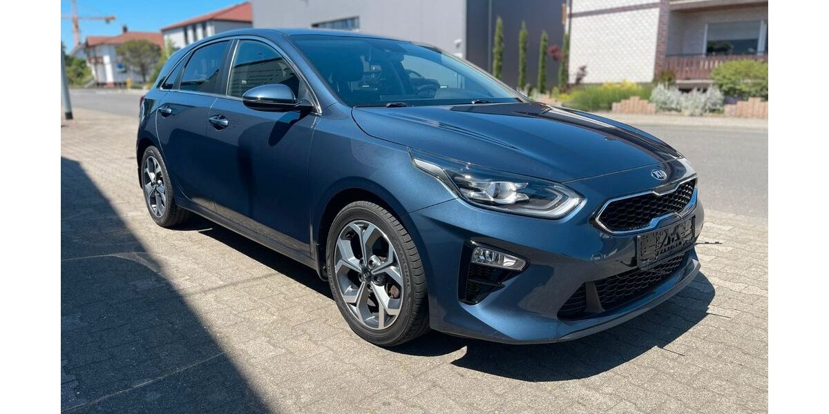Kia ceed / Ceed 94.500 km 13.900 &euro; Mannheim 68305