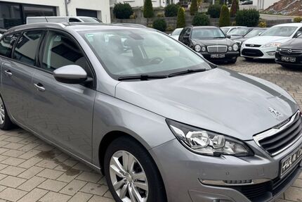 Peugeot 308 214.000 km 4.990 &euro; Weilbach 63937