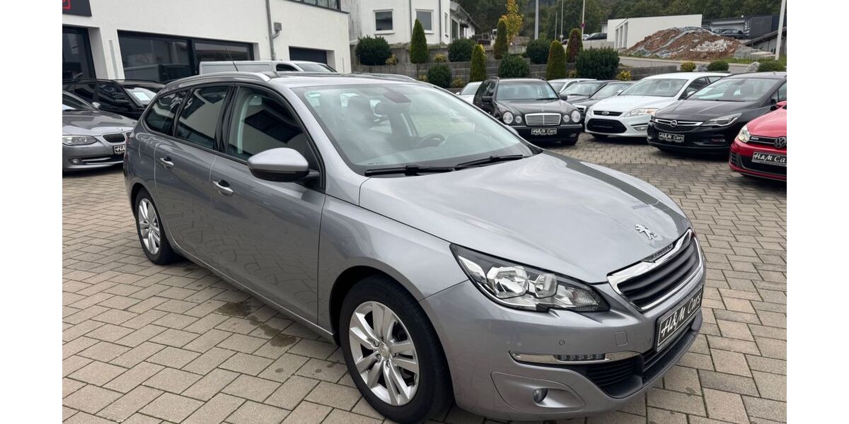 Peugeot 308 214.000 km 4.990 &euro; Weilbach 63937