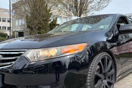 Honda Accord 188.000 km 7.500 &euro; Riemerling 85521