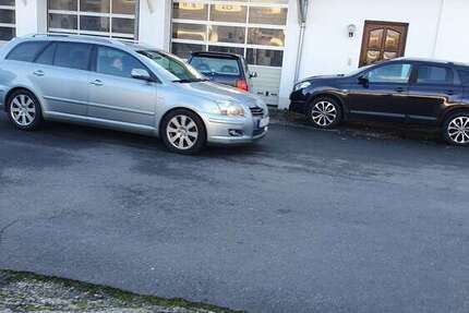 Toyota Avensis 314.000 km 1.700 &euro; Overath 51491