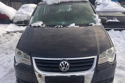 VW Touran 250.000 km 2.200 &euro; Nürnberg 90441