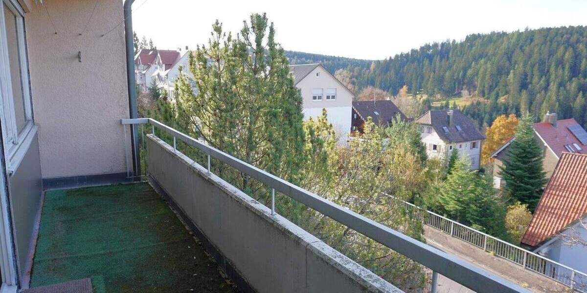 Reihenendhaus Freudenstadt - 5 Zimmer, 136 m&sup2;, 248.000&euro; | Angebot:25703627
