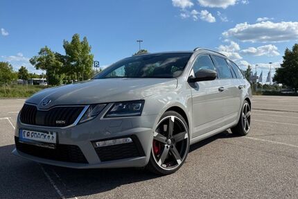 Skoda Octavia 160.000 km 17.999 € Chemnitz 09112