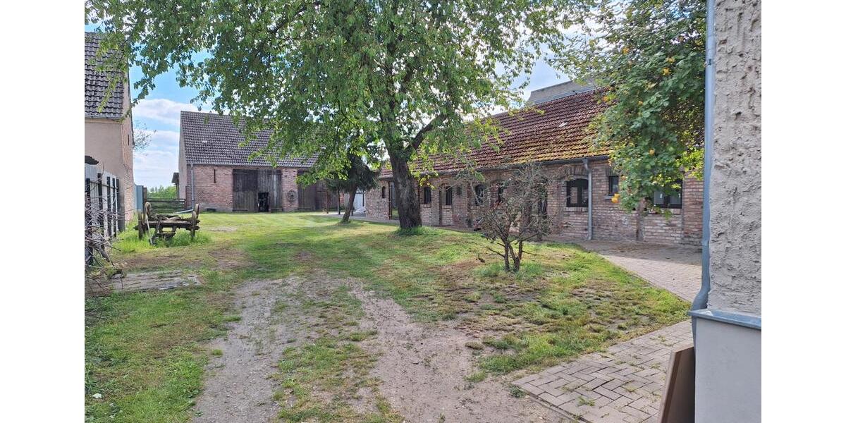 Bauernhaus, Landhaus Löwenberger Land - 6 Zimmer, 300 m&sup2;, 2.500&euro; | Angebot:26114392