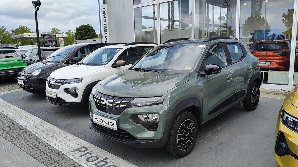 Dacia Spring 19.982 km 13.497 &euro; Massen 03238