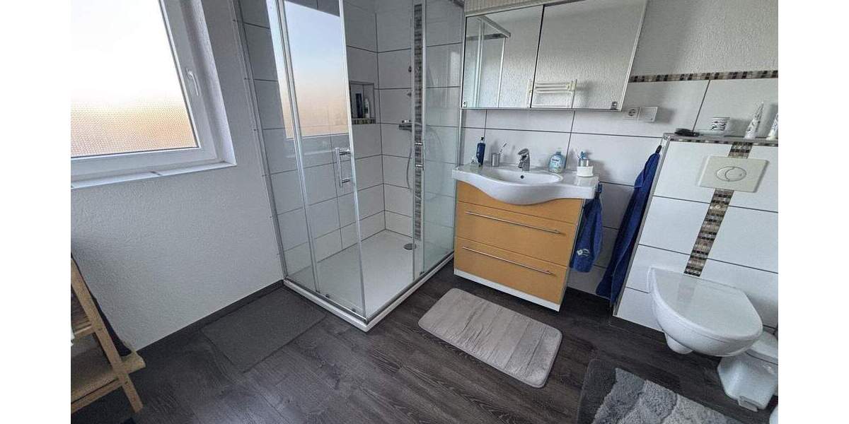 Reihenendhaus Sehnde - 5 Zimmer, 145 m&sup2;, 360.000&euro; | Angebot:25203729