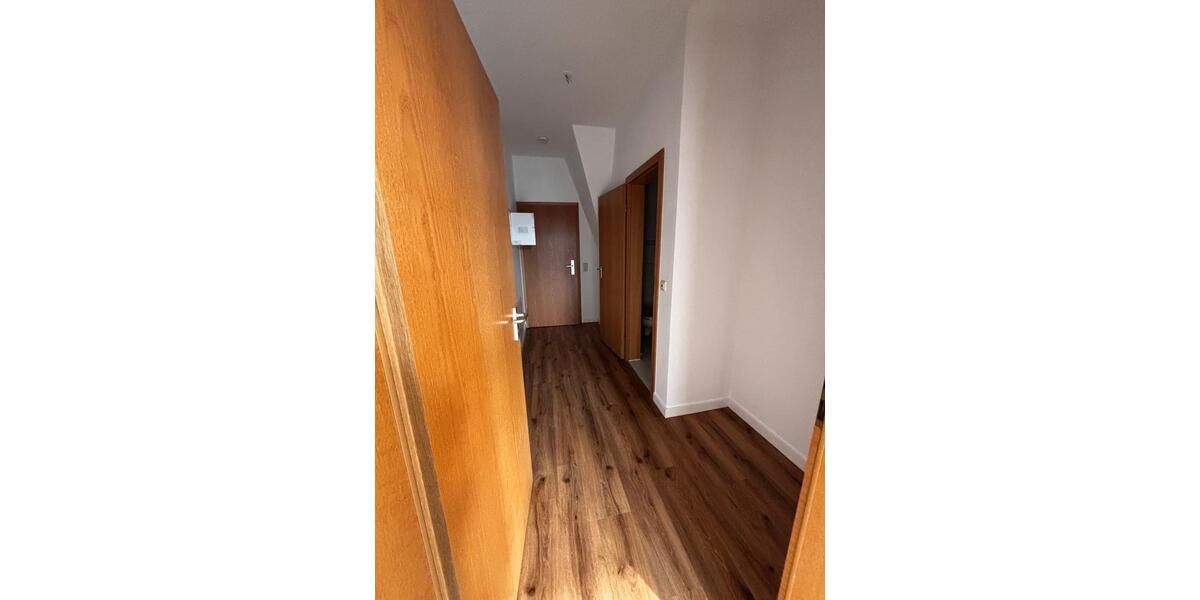 Dachgeschoßwohnung Dresden Cossebaude - 2 Zimmer, 46 m&sup2;, 450&euro; | Angebot:26302606