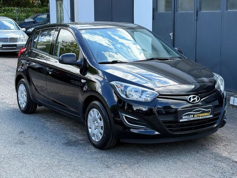 i20
