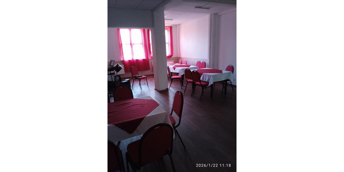 Einfamilienhaus Schönhausen (Elbe) - 10 Zimmer, 900 m&sup2;, 250.000&euro; | Angebot:24629720