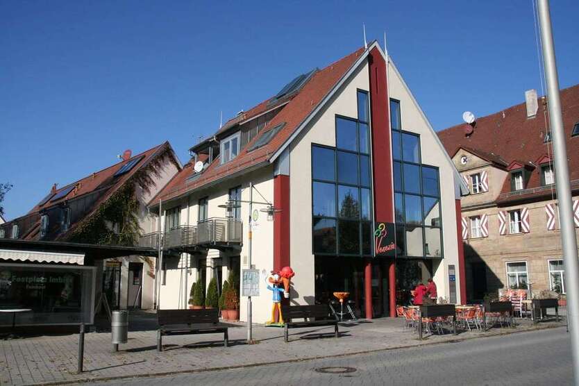 Wohnung zum Mieten in Heroldsberg 980 € 88 m²