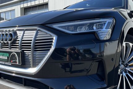 Audi e-tron 27.182 km 31.860 &euro; Marktredwitz 95615