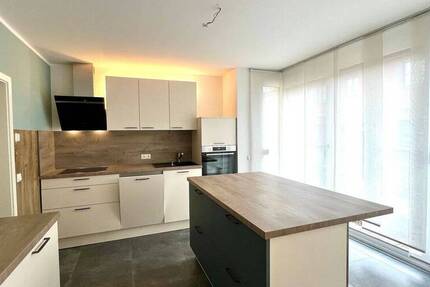 Moderne Doppelhaushälfte in ruhiger Lage mit top Ausstattung