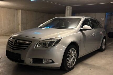 Opel Insignia 213.000 km 3.099 € Neckarsulm 74172