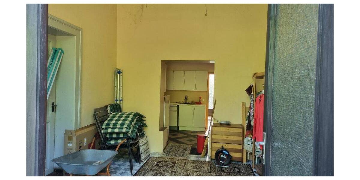 Mehrfamilienhaus, Wohnhaus Creußen - 2 Zimmer, 300 m&sup2;, 169.000&euro; | Angebot:26902409