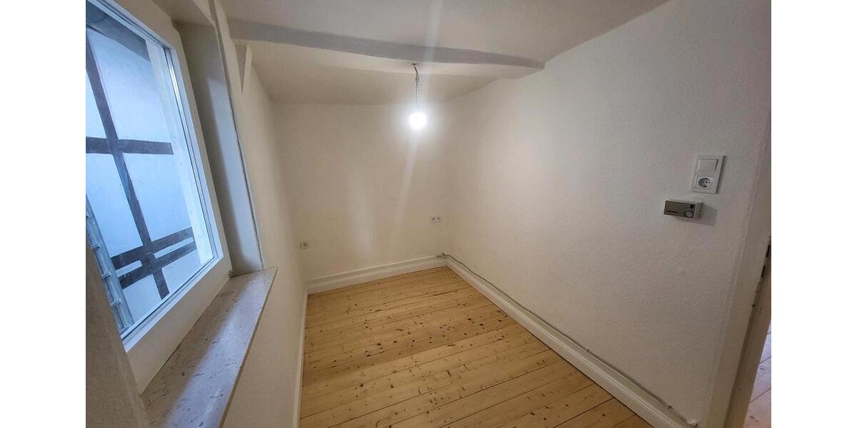 Traumhaftes Einfamilienhaus im Märchenviertel mit kleinem Garten 4 zimmer