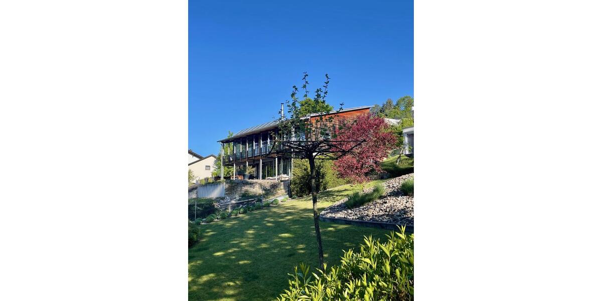 Einfamilienhaus Albstadt - 5 Zimmer, 180 m&sup2;, 1.950&euro; | Angebot:25944488