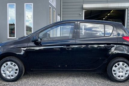 Hyundai i20 95.000 km 4.990 &euro; Euskirchen 53881