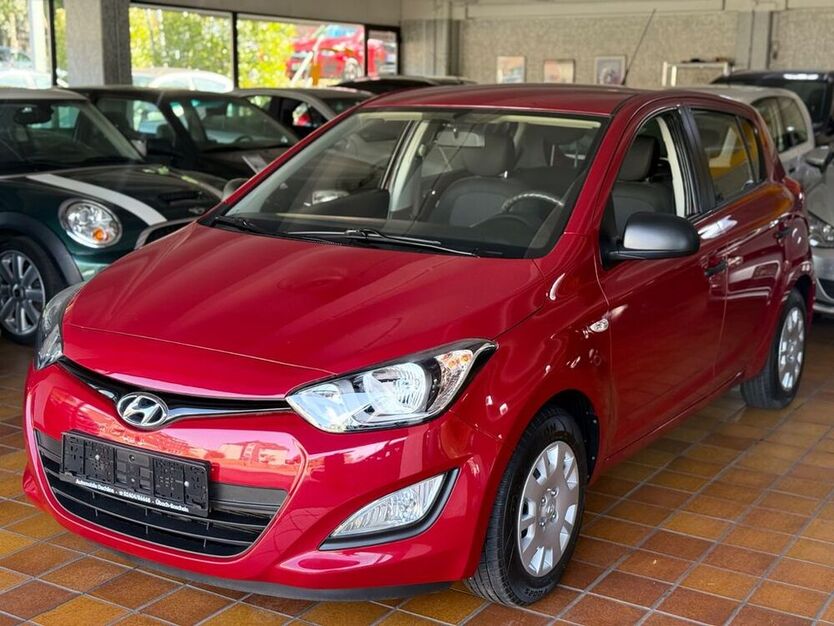 i20