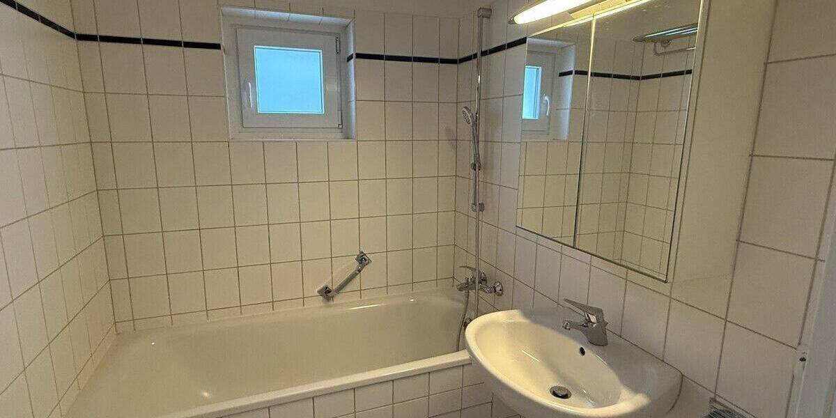 Etagenwohnung Bad Reichenhall - 3 Zimmer, 83 m&sup2;, 339.000&euro; | Angebot:26851413