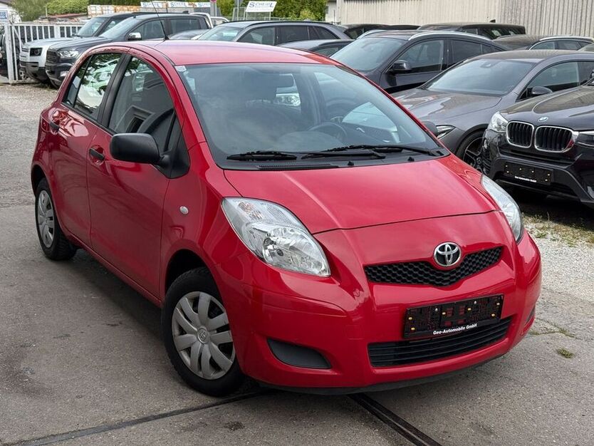 Yaris