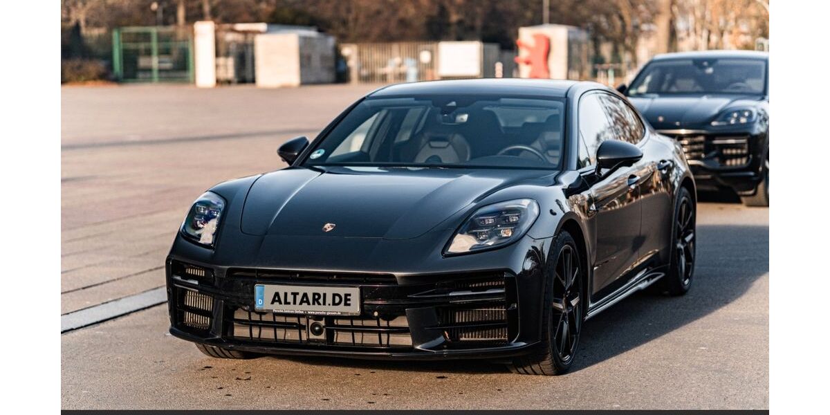 Porsche Panamera 28.000 km 110.500 &euro; Berlin 14167