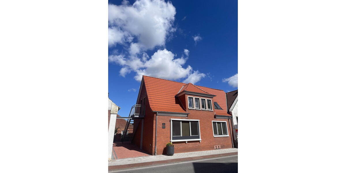 Mehrfamilienhaus, Wohnhaus Hage - 3 Zimmer, 120 m&sup2;, 1.800&euro; | Angebot:26376892